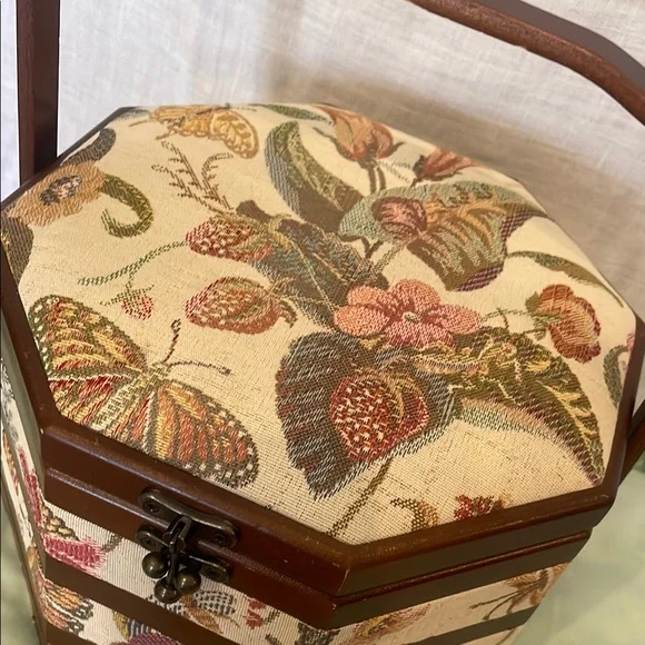 Floral/butterfly tapestry Octagonal Storage Box with Handle -sewing box - Picture 2 of 4